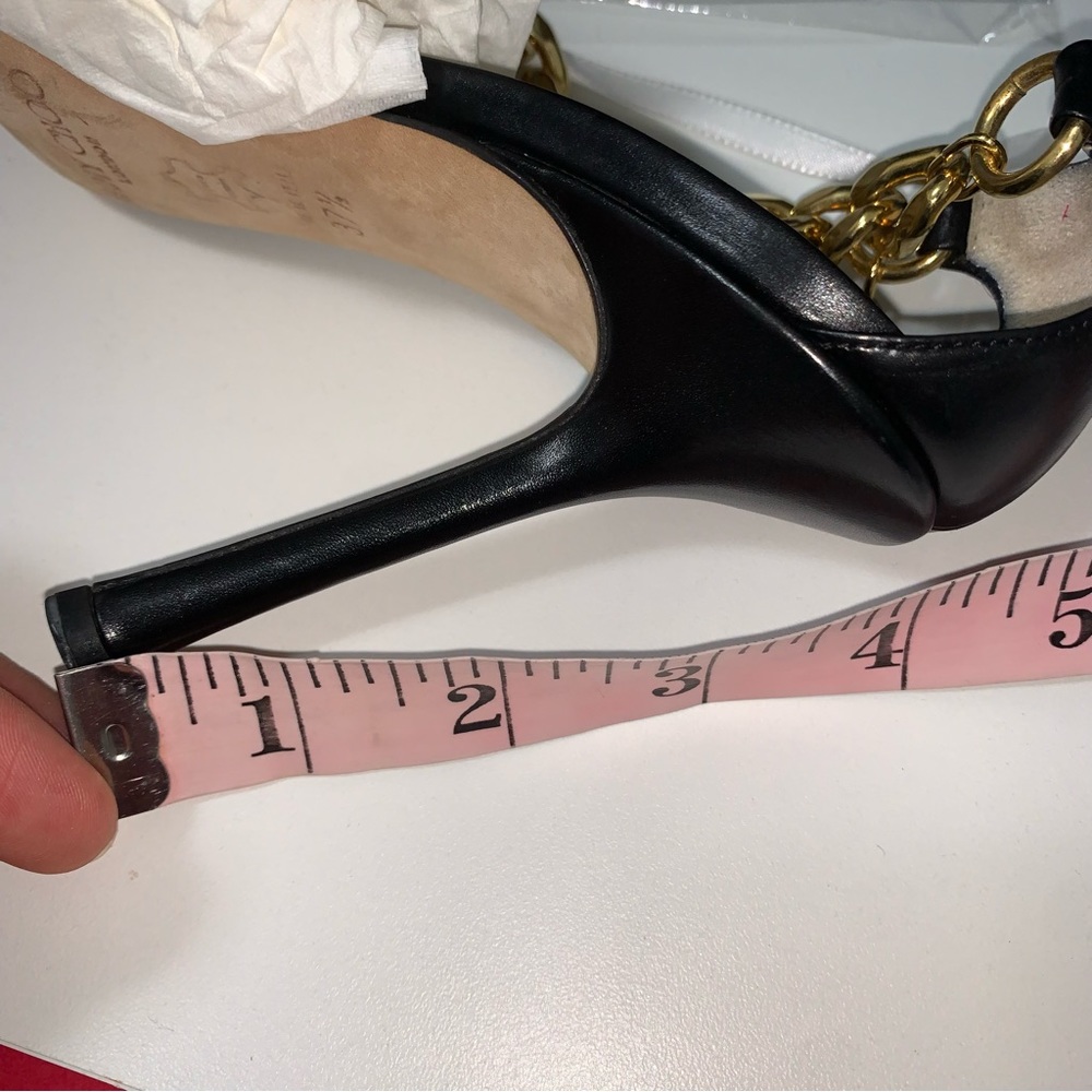 Jimmy Choo Leather Heels with chain - Picture 16 of 16